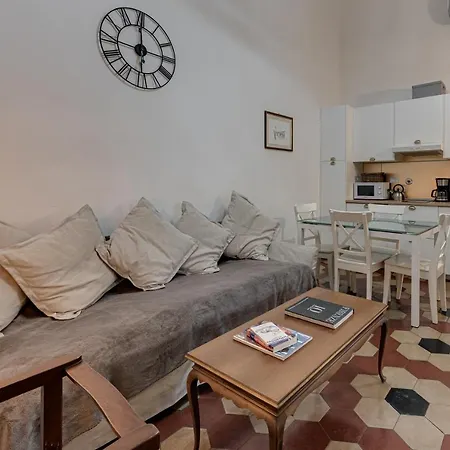 Eclectic In Santa Croce * Florence
